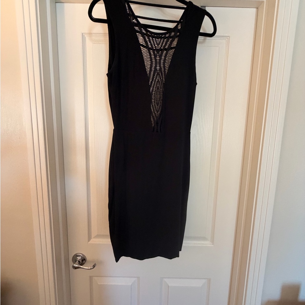 Tart Black Sleeveless Dress